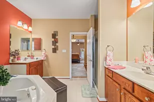 2725 Celestial Dr, Woodbridge, VA 22191 - Photo 25