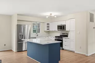 5545 Spangler Ln, Woodbridge, VA 22193 - Photo 15