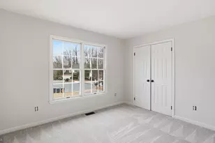 5545 Spangler Ln, Woodbridge, VA 22193 - Photo 9