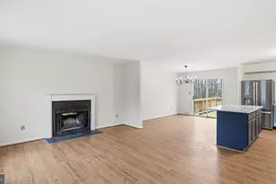 5545 Spangler Ln, Woodbridge, VA 22193 - Photo 5