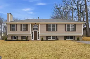 5545 Spangler Ln, Woodbridge, VA 22193 - Photo 1