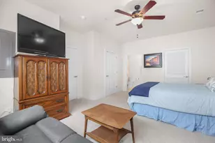 568 Marina Landing Ln, Woodbridge, VA 22191 - Photo 19