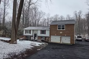 8004 Gracie Dr, Manassas, VA 20112 - Photo 1