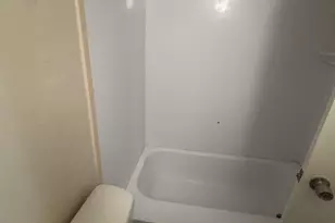 12701 Lotte Dr, Woodbridge, VA 22192 - Photo 9