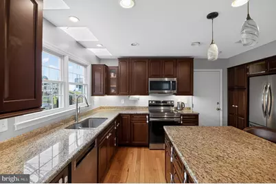 5428 Staples Lane, Woodbridge, VA 22193 - Photo 11