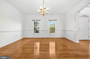 17988 Swans Creek Ln, Dumfries, VA 22026 - Photo 11