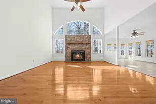 17988 Swans Creek Ln, Dumfries, VA 22026 - Photo 21