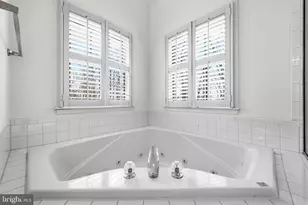 17988 Swans Creek Ln, Dumfries, VA 22026 - Photo 31