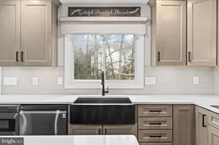 13154 Cuyahoga Ct, Manassas, VA 20112 - Photo 9