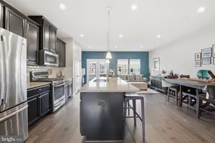 18112 Red Cedar Rd, Dumfries, VA 22026 - Photo 5