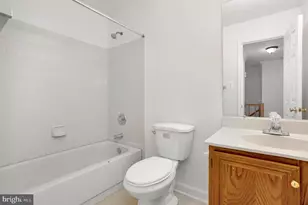 12158 Salemtown Dr, Woodbridge, VA 22192 - Photo 19