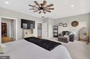 13890 Clear Lake Cir, Woodbridge, VA 22191 - Photo 27