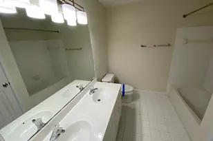 13822 Custis Square, Woodbridge, VA 22191 - Photo 19