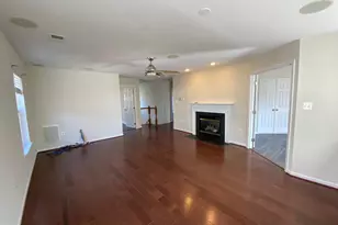 13822 Custis Square, Woodbridge, VA 22191 - Photo 9