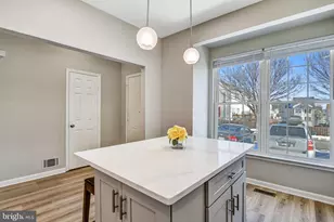 7572 Helmsdale Pl, Manassas, VA 20109 - Photo 3