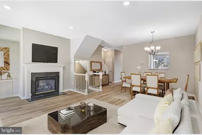 7572 Helmsdale Place, Manassas, VA 20109 - Photo 9