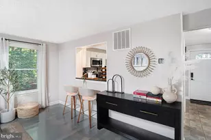 4888 Sugar Maple Ln, Dumfries, VA 22025 - Photo 9