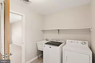 3801 Russell Rd, Woodbridge, VA 22192 - Photo 33