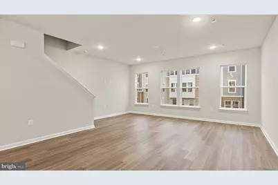 15071 Jaxton Square Lane, Haymarket, VA 20169 - Photo 9