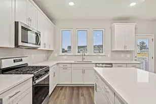 15071 Jaxton Sq Ln, Haymarket, VA 20169 - Photo 5