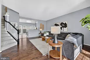 1252 Corbett Pl, Woodbridge, VA 22191 - Photo 15