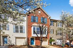 1252 Corbett Pl, Woodbridge, VA 22191 - Photo 5