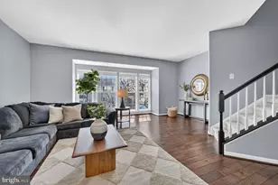 1252 Corbett Pl, Woodbridge, VA 22191 - Photo 17