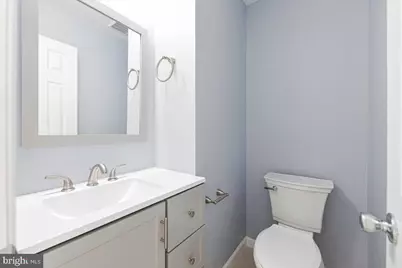 12304 Woodlawn Court, Woodbridge, VA 22192 - Photo 9