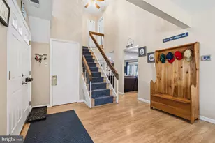 2617 Woodfern Ct, Woodbridge, VA 22192 - Photo 5