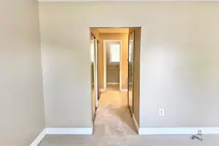 15407 Skyline Dr, Dumfries, VA 22025 - Photo 19