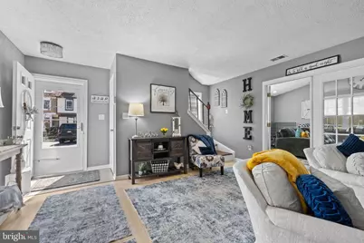 3716 Tavern Way, Triangle, VA 22172 - Photo 5