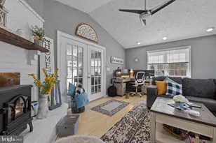 3716 Tavern Way, Triangle, VA 22172 - Photo 17