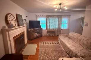 18318 Sharon Rd, Triangle, VA 22172 - Photo 7