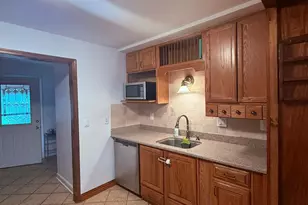 18318 Sharon Rd, Triangle, VA 22172 - Photo 13