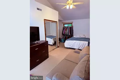 18318 Sharon Road, Triangle, VA 22172 - Photo 11