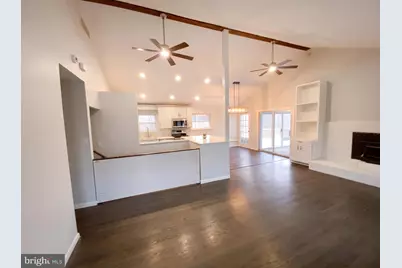 18320 Candice Drive, Triangle, VA 22172 - Photo 7