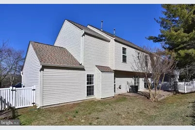 17259 Larkin Drive, Dumfries, VA 22026 - Photo 19