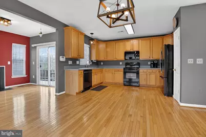 9820 Cheshire Ridge Circle, Manassas, VA 20110 - Photo 3