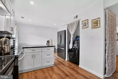 12306 Woodlawn Court, Woodbridge, VA 22192 - Photo 3