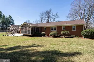6017 Wheeler Ln, Broad Run, VA 20137 - Photo 13