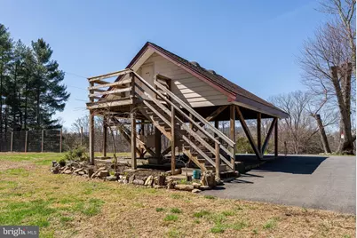 6017 Wheeler Lane, Broad Run, VA 20137 - Photo 17