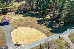 6017 Wheeler Ln, Broad Run, VA 20137 - Photo 5