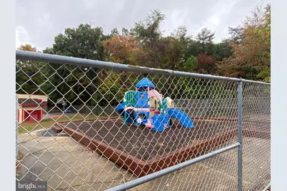 14823 Chrysler Court, Woodbridge, VA 22193 - Photo 25