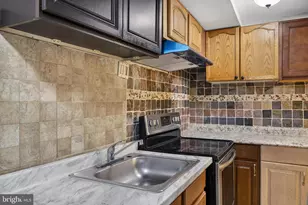 4002 Forge Dr, Woodbridge, VA 22193 - Photo 39