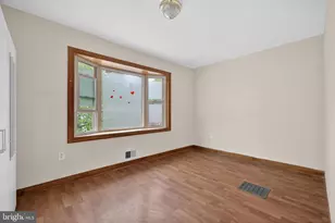 4002 Forge Dr, Woodbridge, VA 22193 - Photo 31