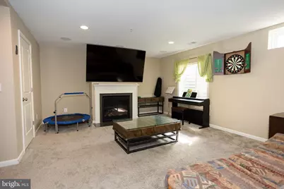 2425 Morgans Point, Dumfries, VA 22026 - Photo 25