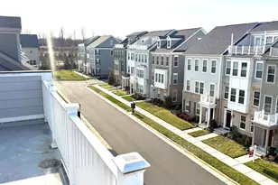 17351 Redshank Rd, Dumfries, VA 22026 - Photo 55