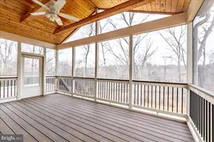 13712 Long Ridge Dr, Gainesville, VA 20155 - Photo 37