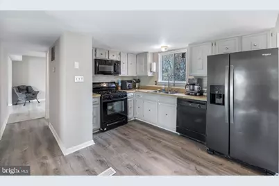 13379 Packard Drive, Woodbridge, VA 22193 - Photo 11