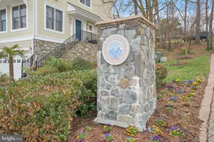 92 Washington St, Occoquan, VA 22125 - Photo 35